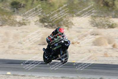 media/Dec-07-2025-CVMA (Sun) [[3e7d2de5dc]]/Race 8-Middleweight Shootout/